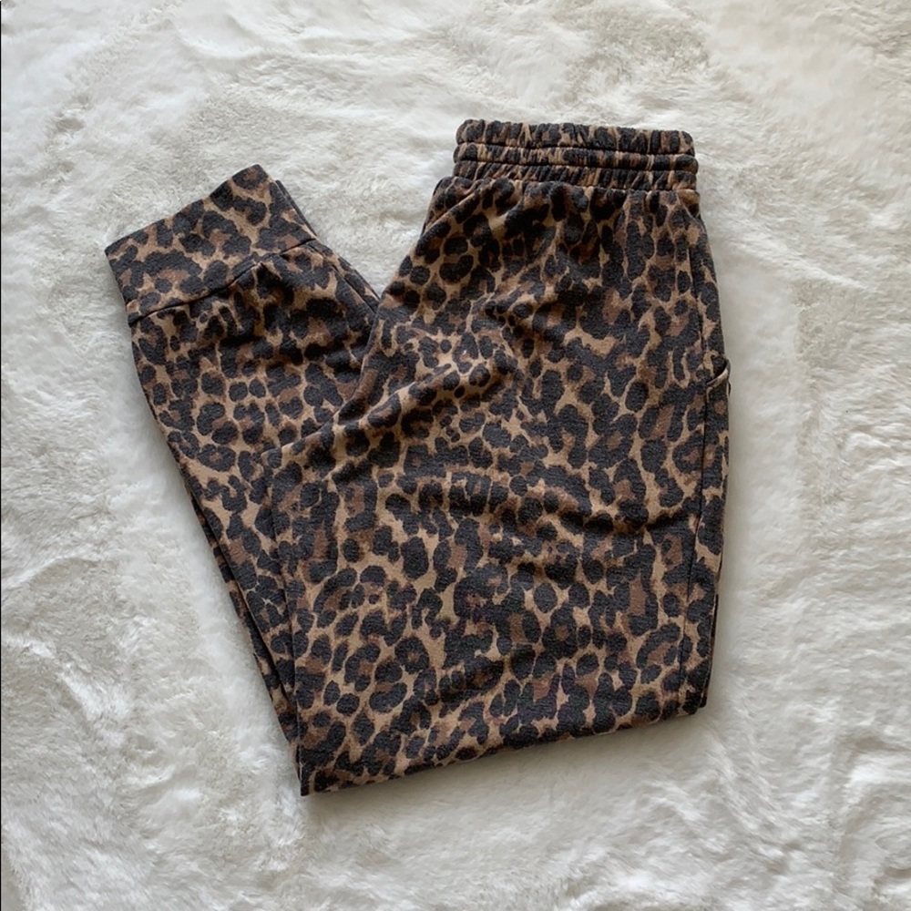 Kittenish Cheetah Joggers